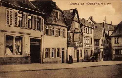 Ak Rüdesheim am Rhein, Straßenansicht, Wohnhäuser