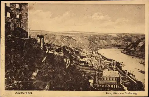 Ak Oberwesel am Rhein, Total, Blick von Schönburg