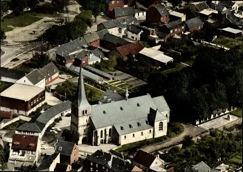 Ak Elsdorf im Rheinland, Marienkirche, Fliegeraufnahme