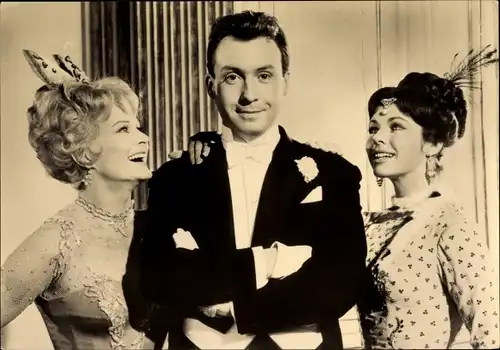 Ak Schauspieler Marika Rökk, Marianne Koch und Peter Alexander, Fledermaus, Portrait