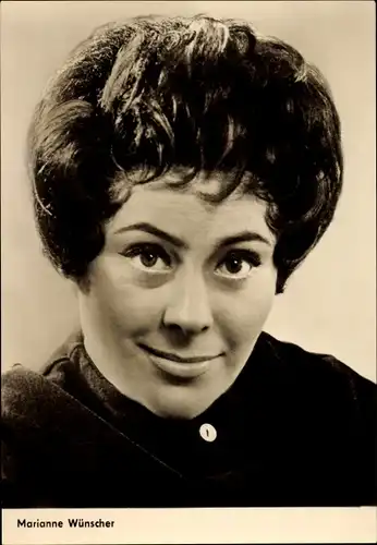 Ak Schauspielerin Marianne Wünscher, Portrait, DEFA Film, Die schwarze Galeere, Ein Polterabend