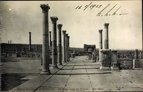 Ak Timgad Algerien, Ruines Romaines, Portique nord du Forum, Römische Ruinen, Forum, Säulen