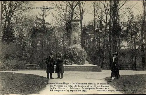 Ak Toul Meurthe et Moselle, Avenue Victor Hugo, Monument