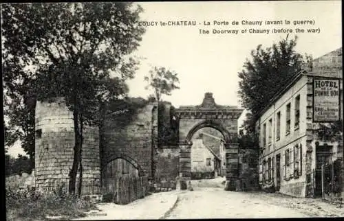 Ak Coucy le Chateau Aisne, La Porte de Chauny