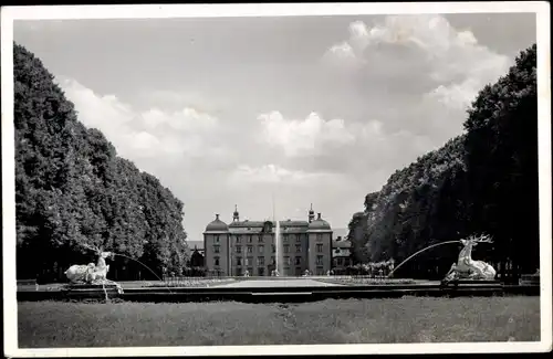 Ak Schwetzingen in Baden, Schloss, Schlossgarten