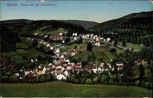 Ak Ruhla in Westthüringen, Blick von der Schulwiese auf den Ort mit Umgebung