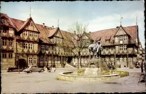Ak Wolfenbüttel in Niedersachsen, Stadtmarkt, Ernst August-Denkmal