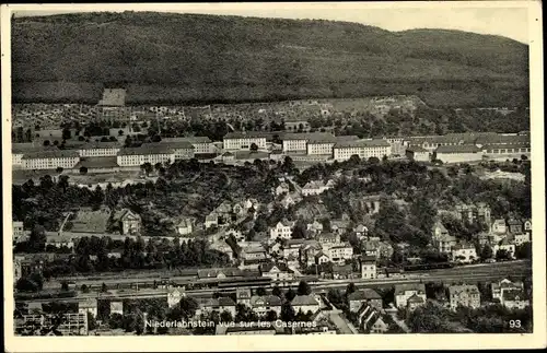 Ak Niederlahnstein Lahnstein am Rhein, Gesamtansicht mit Kasernen, Fliegeraufnahme