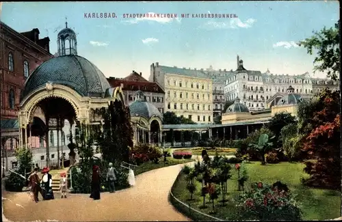 Ak Karlovy Vary Karlsbad Stadt, Stadtparkanlagen mit Kaiserbrunnen