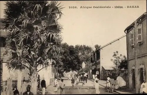 Ak Dakar Senegal, Straßenpartie, Passanten