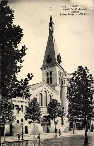 Ak Paris XII, Eglise Saint-Antoine, Avenue Ledru-Rollin, Kirche, Straßenansicht