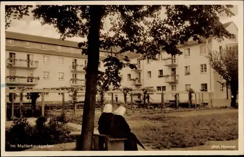 Ak Rüppurr Karlsruhe in Baden, Ev. Diakonissen Anstalt, Mutterhaus, Garten