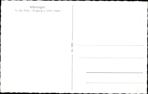 Ak Münsingen, Truppenübungsplatz, Eingang zum alten Lager, Fahrrad, Geländewagen