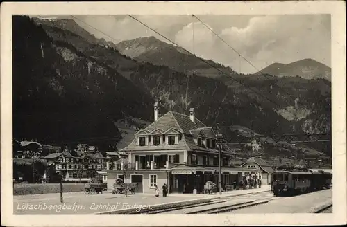 Ak Frutigen Kanton Bern, Lötschbergbahn, Bahnhof, Berner Alpenbahn