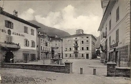 Ak Poschiavo Kanton Graubünden, Piazza Comunale, Hotel Albrici