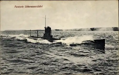 Ak Deutsches Kriegsschiff, U-Boot, Forcierte Überwasserfahrt