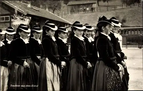 Ak Frauen in Trachten aus dem Elztal, Schwarzwald