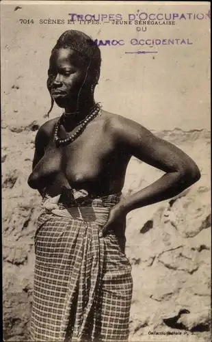 Ak Senegal, Scenes et Types, Jeune Senegalaise, barbusige Frau