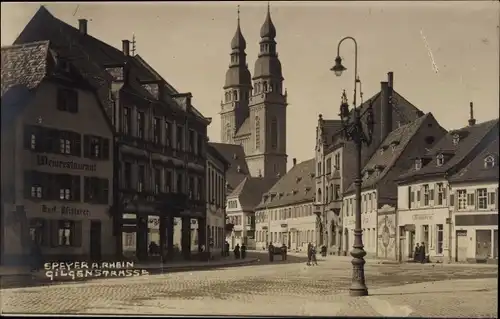 Foto Ak Speyer am Oberrhein Rheinland Pfalz, Gilgenstraße, Weinrestaurant v. Karl Plisterer