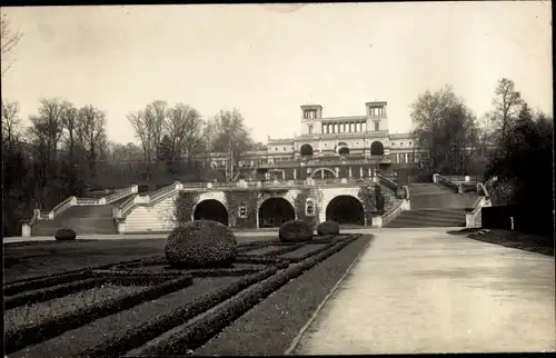 Foto Ak Potsdam in Brandenburg, Parkanlage an der Orangerie beim Schloss Sanssouci