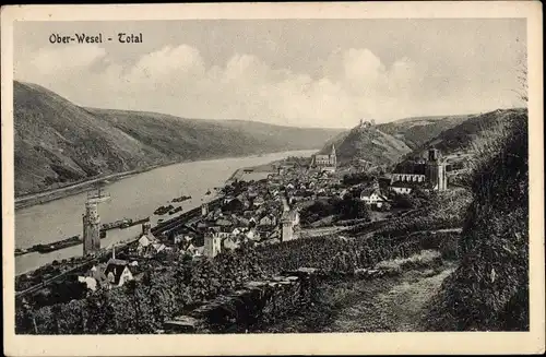 Ak Oberwesel am Rhein, Blick auf den Ort, Kirche, Burg