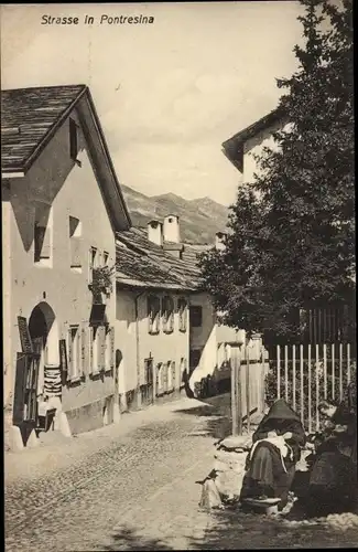 Ak Pontresina Kanton Graubünden Schweiz, Straßenpartie im Ort