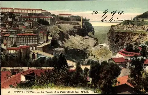 Ak Constantine Algerien, La Trouee et la Passerelle de Sidi M'Cid, Felsen, Stadtansicht, Brücke