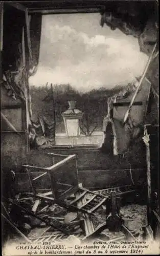 Ak Château Thierry Aisne, Une chambre de l'Hotel de l'Elephant apres le bombardement (1914)