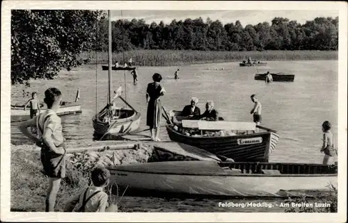 Ak Feldberg in Mecklenburg, Am Breiten Luzin, See, Boote, Besucher