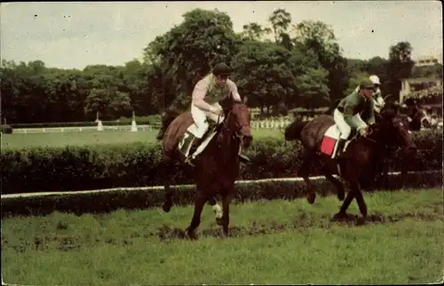 Ak Ansicht zweier Männer auf Pferden, Pferderennsport, Postillon 1967