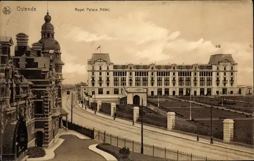 Ak Ostende Westflandern, Het Royal Palace Hotel, Straßenansicht