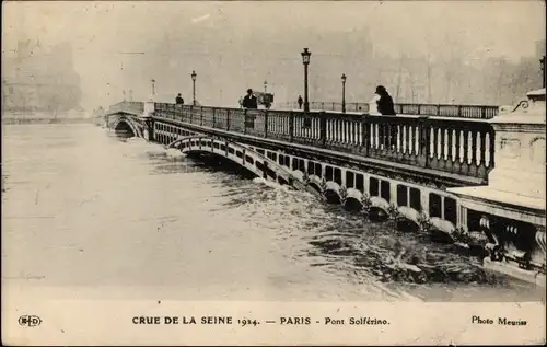 Ak Paris VII, Crue de la Seine, Pont Solferino, Brücke, Hochwasser