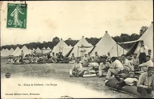 Ak Châlons en Champagne Marne, Camp de Chalons, La Soupe, Tentes, Militärzeltlager