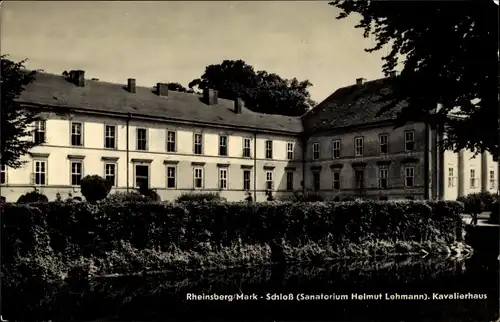 Ak Rheinsberg in der Mark, Schloß Rheinsberg, Sanatorium Helmut Lehmann, Kavalierhaus