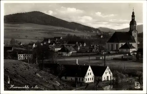 Ak Hainewalde im Landkreis Görlitz, Breiteberg und Kirche, Teilansicht Ort