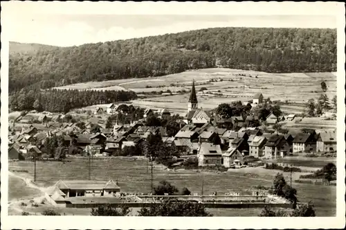 Ak Brotterode Trusetal in Thüringen, Panorama, Schwimmbad, Kirchturm