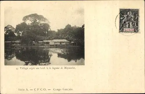 Ak Moyen Congo Französisch Kongo, Village negre au bord de la lagune de Mayumba