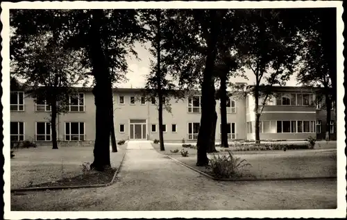 Ak Berlin Wedding, Paul Gerhardt Stift, Müllerstraße 56, Krankenhaus, Diakonissen Mutterhaus