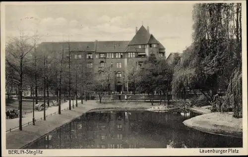 Ak Berlin Steglitz, Partie am Lauenburger Platz, Teich, Gebäude