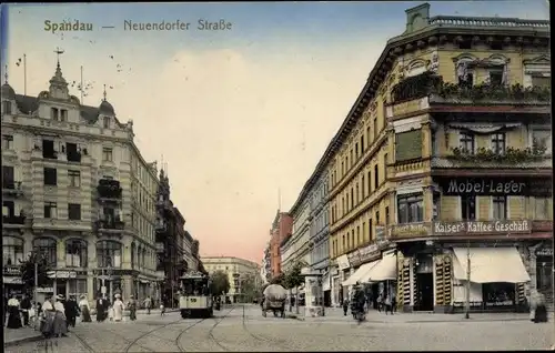 Ak Berlin Spandau, Neuendorfer Straße, Tram, Geschäfte