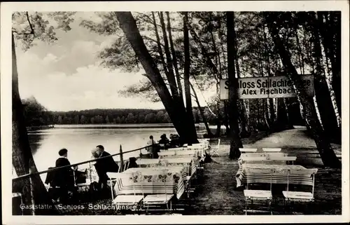 Ak Berlin Zehlendorf, Gaststätte "Schloss Schlachtensee", Terrasse mit Blick über den See