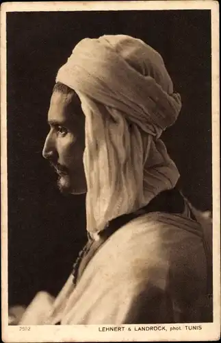 Ak Types d'Orient, Maghreb, Arabe, Araber in weißen Gewändern, Portrait, Lehnert & Landrock 2502