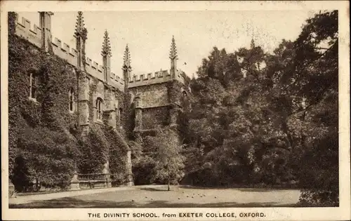 Ak Oxford Oxfordshire England, The Divinity Scholl, from Exeter College, Außenansicht