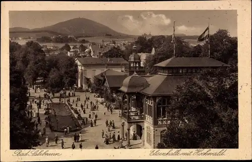 Ak Szczawno Zdrój Bad Salzbrunn Niederschlesien, Elisenhalle mit Hochwald