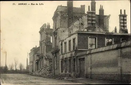 Ak Arras Pas de Calais, Rue de Lille, Ruines