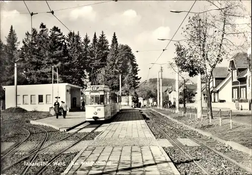 Ak Tabarz im Thüringer Wald, Am Waldbahnhof, Straßenbahn