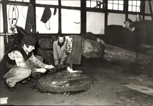 Ak Ohrdruf in Thüringen, Techn. Denkmal Tobiashammer, Stahlverformungswerk, Zweigbetrieb des VEB MHU