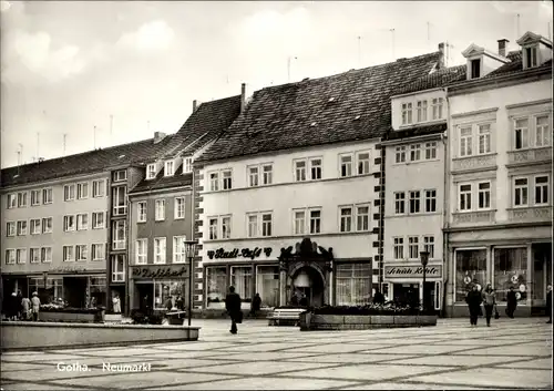 Ak Gotha in Thüringen, Neumarkt, Stadt Cafe, Schuhladen, Straßenszene