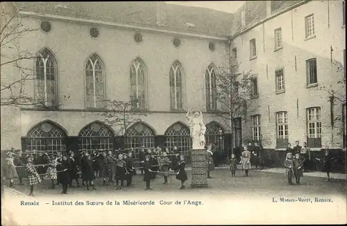 Ak Ronse Renaix Ostflandern, Institut des Soeurs de la Miséricorde Cour de l'Ange