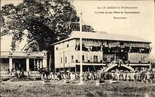 Ak Porto Novo Dahomey Benin, 14 Juillet La Foule devant l'Hotel du Gouvernement